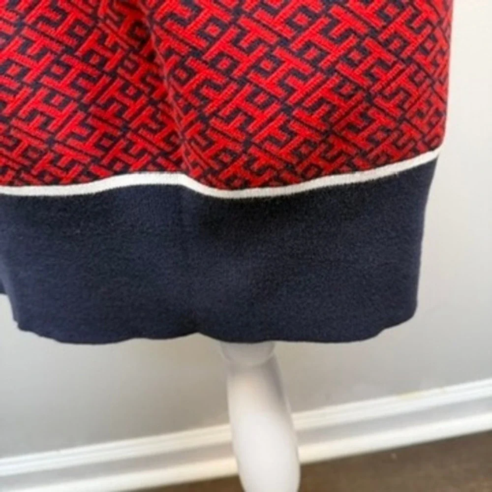 Tommy Hilfiger Knit Polo Top and Skirt Set Red Navy Geometric Preppy‎ Medium
